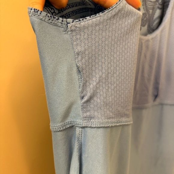 Patagonia Bandha Tank Top in blue paisley print size large scoop neck - Picture 8 of 8